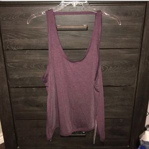 Lululemon tied to it tank